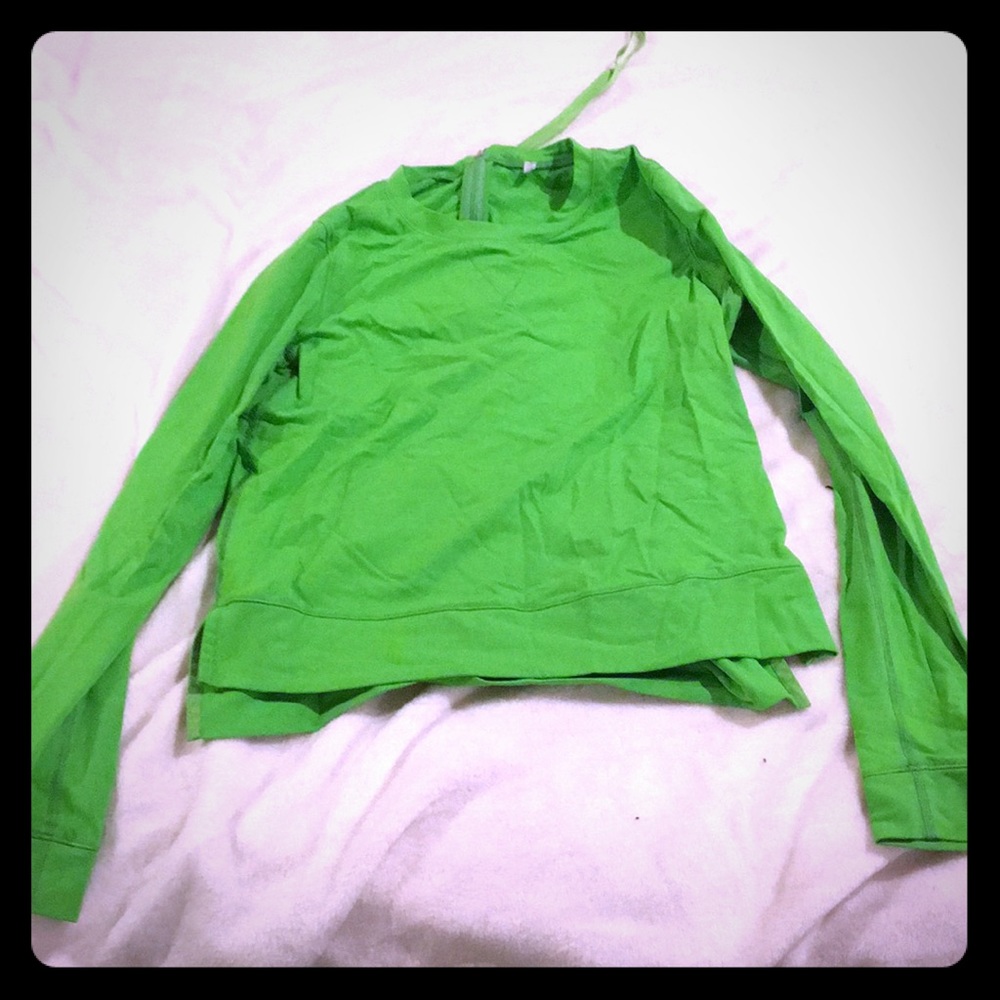 Lululemon top